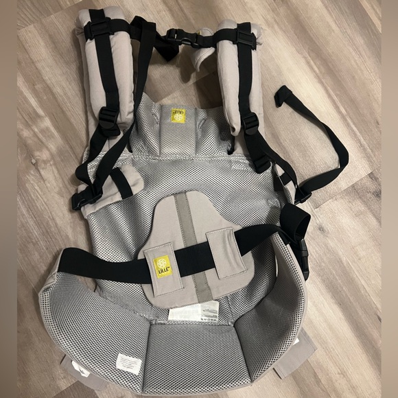 LILLEbaby Gray - Picture 4 of 5